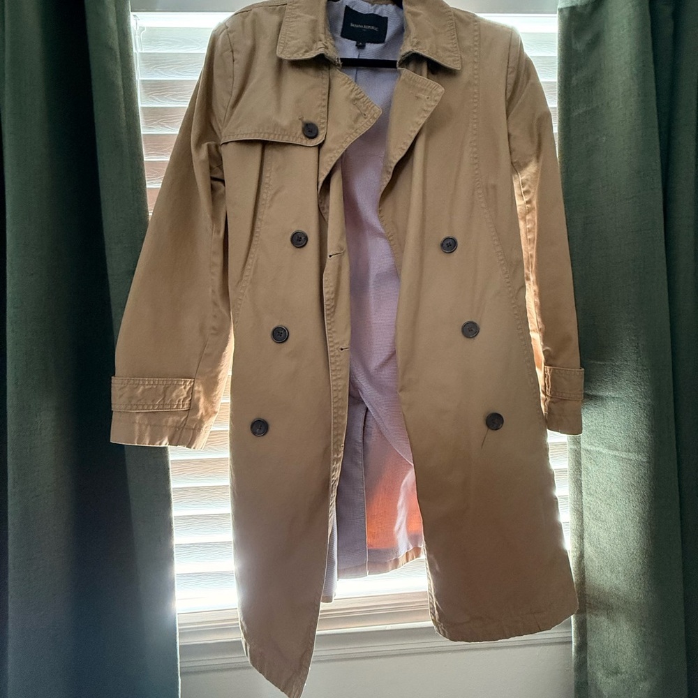 Women’s Tan Double-Breasted Trench Coat